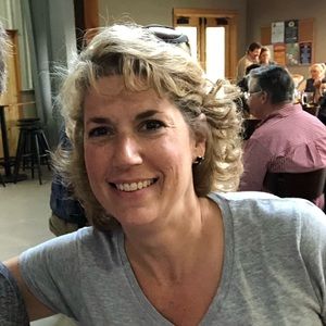 Meet your Posher, Lori